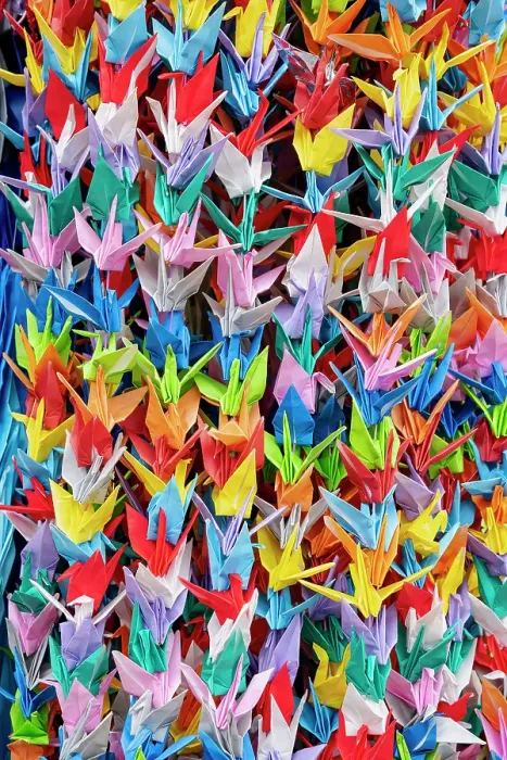 Framed Print : 1000 cranes origami created as a prayer for peace on display in Peace Memorial Park, Hiroshima, Japan