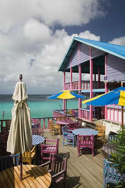 ABC Islands - BONAIRE - Kralendijk: Colorful Building at the Divi Flamingo Resort