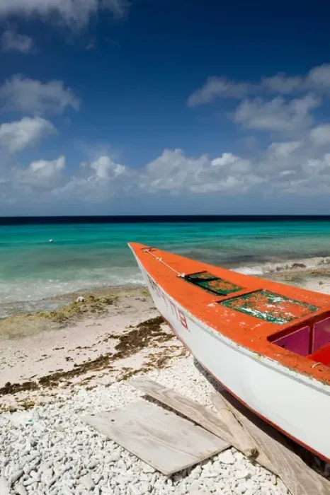 Framed Print : ABC Islands - BONAIRE - Pink Beach: Beach View with Fishing Boat Framed Print : ABC Islands - BONAIRE - Pink Beach: Beach View with Fishing Boat
