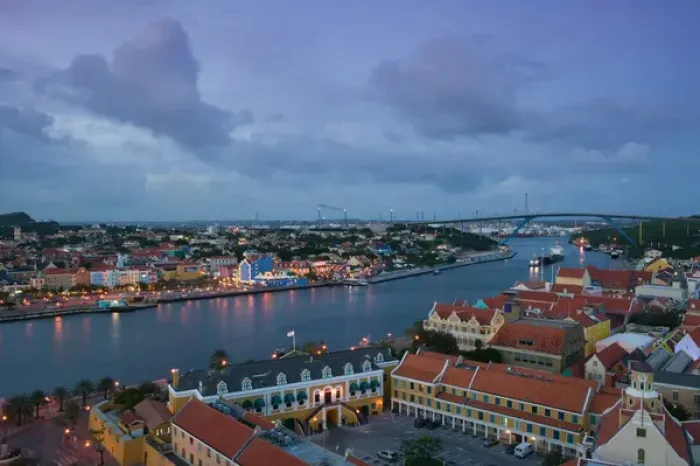 Framed Print : ABC Islands - CURACAO - Willemstad: Otrobanda - Otrobanda Waterfront / Evening Framed Print : ABC Islands - CURACAO - Willemstad: Otrobanda - Otrobanda Waterfront / Evening