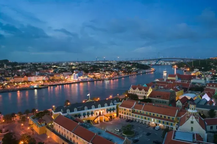 Framed Print : ABC Islands - CURACAO - Willemstad: Otrobanda - Otrobanda Waterfront / Evening Framed Print : ABC Islands - CURACAO - Willemstad: Otrobanda - Otrobanda Waterfront / Evening