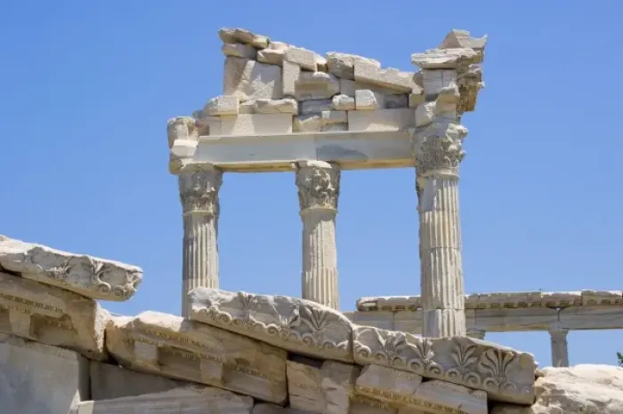 Framed Print : Acropolis of Pergamon (Pergamum / Bergama) Western Turkey Framed Print : Acropolis of Pergamon (Pergamum / Bergama) Western Turkey