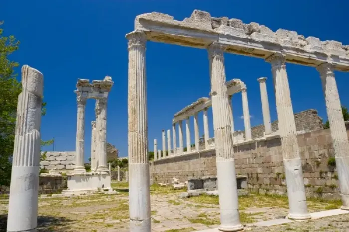 Framed Print : Acropolis of Pergamon (Pergamum / Bergama) Western Turkey Framed Print : Acropolis of Pergamon (Pergamum / Bergama) Western Turkey
