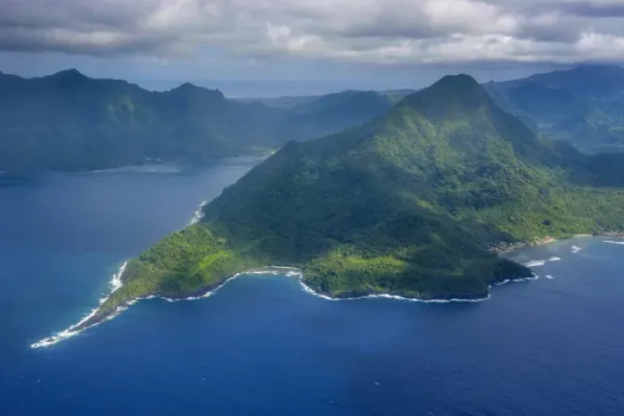 Framed Print : Aerial of the island of Upolo, Samoa, South Pacific