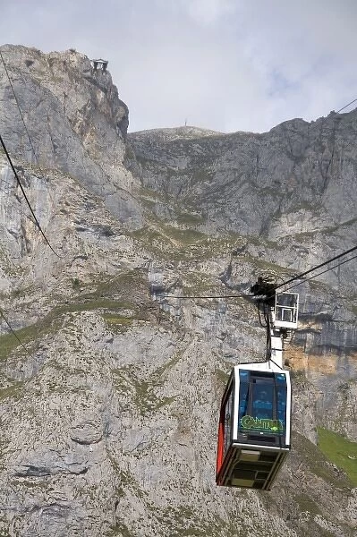 Aerial tramway in the Picos de Europa at Fuente De, Liebana, Cantabria, northwestern Spain