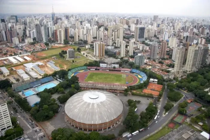 Framed Print : Aerial view of staAidio aAcaro de Castro Mello e GinaAisio do ibirapuera in Sao Paulo, Brazil Framed Print : Aerial view of staAidio aAcaro de Castro Mello e GinaAisio do ibirapuera in Sao Paulo, Brazil