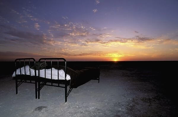 Africa, Botswana, Makgadikgadi, Makgadikgadi Pans National Park. Sleeping out in