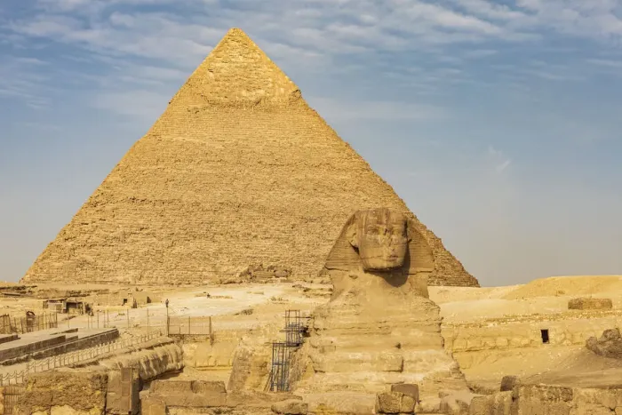 Framed Print : Africa, Egypt, Cairo. Giza plateau. Great Sphinx of Giza in front of the Pyramid of Framed Print : Africa, Egypt, Cairo. Giza plateau. Great Sphinx of Giza in front of the Pyramid of
