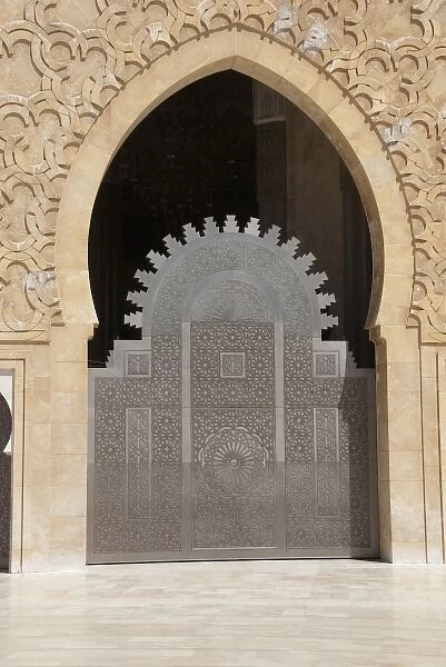 Africa, Morocco, Casablanca. Hassan II Mosque (aka King Hassan Mosque), third largest