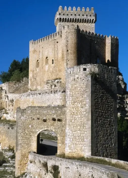 Framed Print : ALARCON. Castle. Arab origin and rebuilt under Christian rule by King Alfonso VIII Framed Print : ALARCON. Castle. Arab origin and rebuilt under Christian rule by King Alfonso VIII
