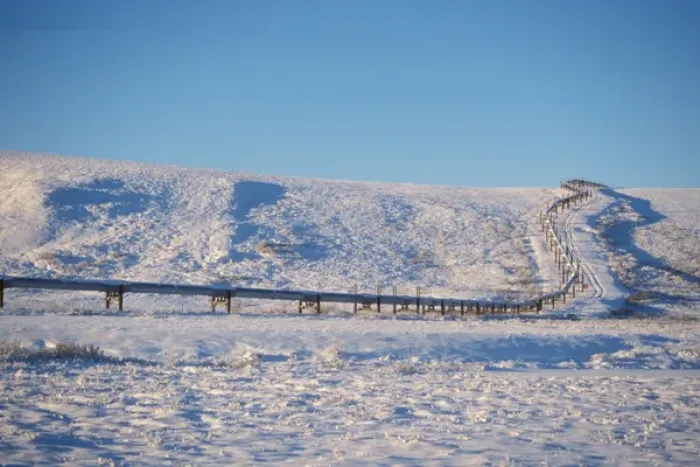 Framed Print : Alaskan pipeline on the snowy tundra of the North Slope of the Brooks Range, central