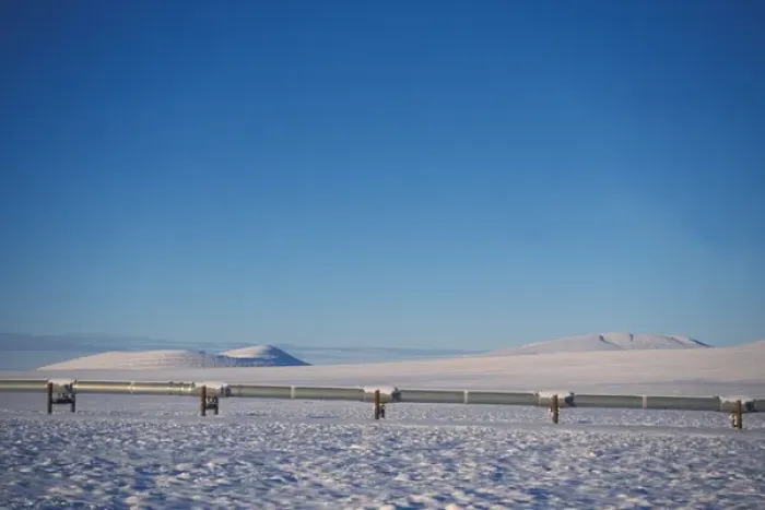Framed Print : Alaskan pipeline on the snowy tundra of the North Slope of the Brooks Range, central