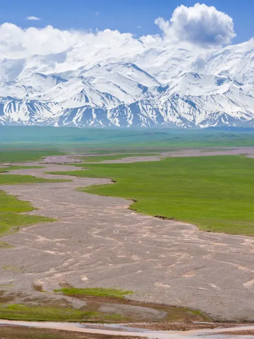 Framed Print : Alay Valley and the Trans-Alay Range in the Pamir Mountains. Central Asia, Kyrgyzstan Framed Print : Alay Valley and the Trans-Alay Range in the Pamir Mountains. Central Asia, Kyrgyzstan