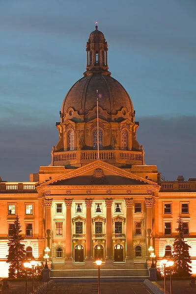02. Canada, Alberta, Edmonton: Alberta Provincial Legislature Dawn