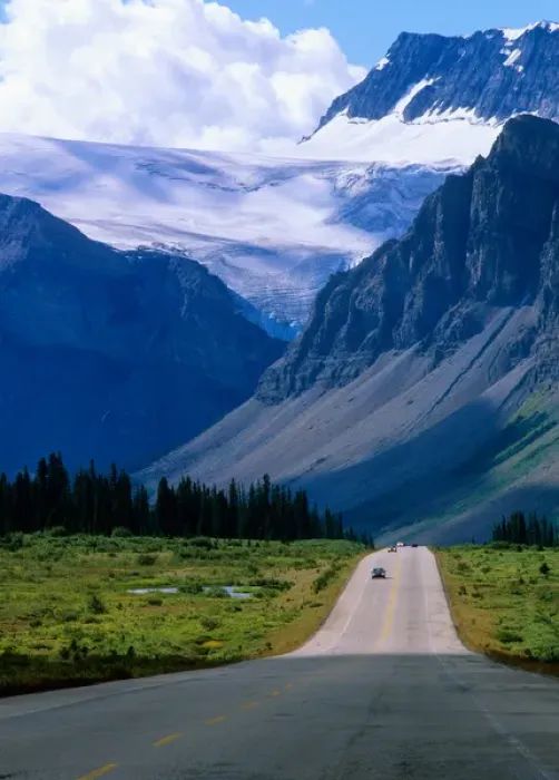 Framed Print : Alberta, Road into the mountains of Banff National Park