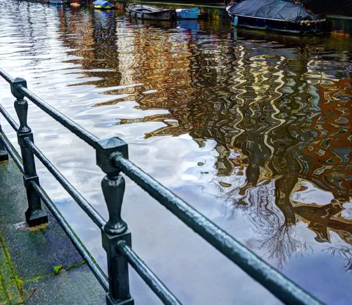Framed Print : Amsterdam reflected in her canals Framed Print : Amsterdam reflected in her canals