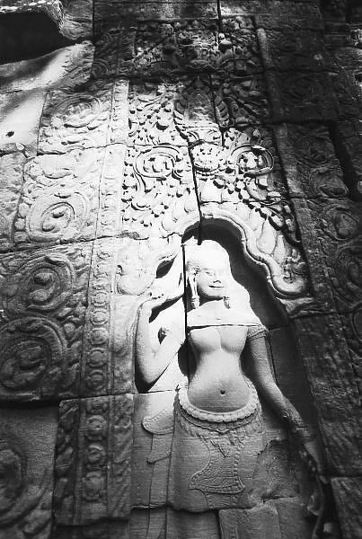 Angkor Cambodia, Apsara Carving The Bayon