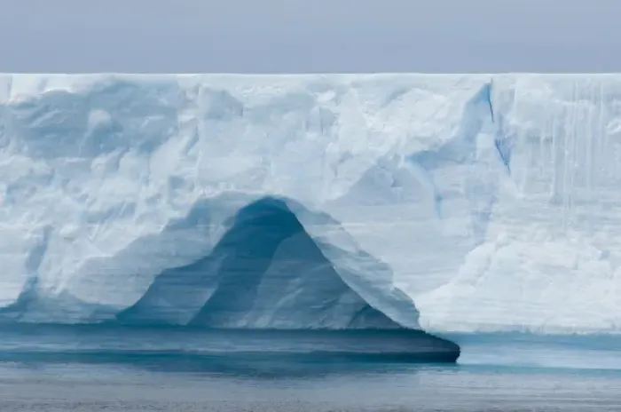 Framed Print : Antarctica, Antarctic Penninsula, Antarctic Sound. Tabular icebergs Framed Print : Antarctica, Antarctic Penninsula, Antarctic Sound. Tabular icebergs