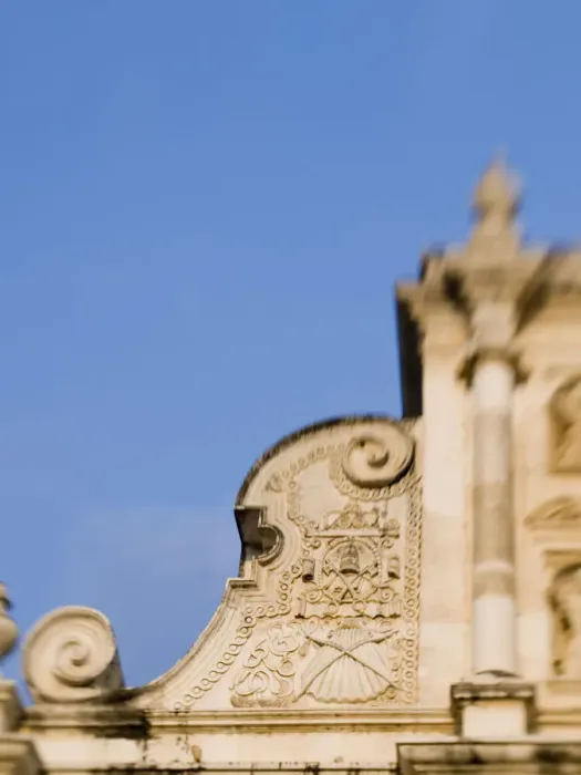 Framed Print : Antigua, Guatemala. Details of the main Cathedral on the town square