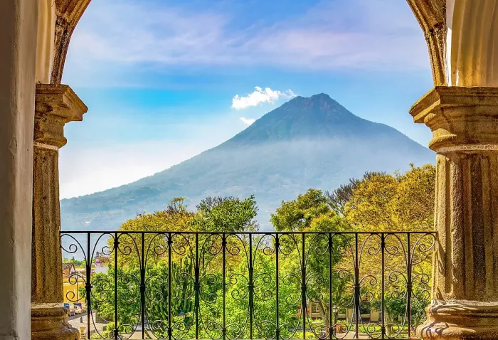 Framed Print : Antigua, Guatemala. Portrait of Volcan de Agua, the extinct volcano overlooking this Spanish colonial city and UNESCO Heritage Site