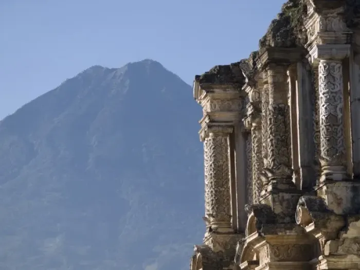 Framed Print : Antigua, Guatemala: Remains of old churches destroyed in earthquales / mudlsides Framed Print : Antigua, Guatemala: Remains of old churches destroyed in earthquales / mudlsides