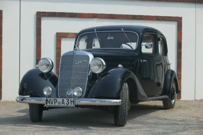 Framed Print : antique mercedes