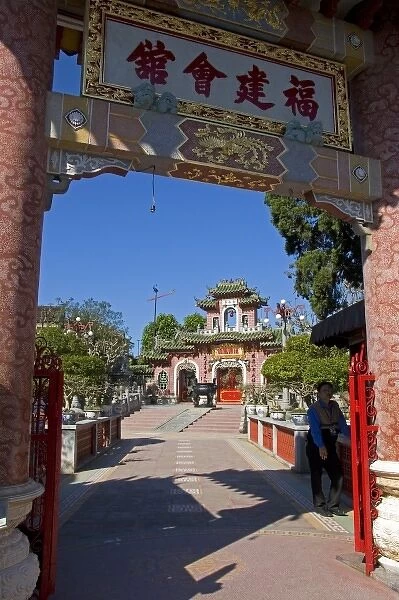 Arched entrance to the Phuoc Kien Assembly Hall in Hoi An, Vietnam