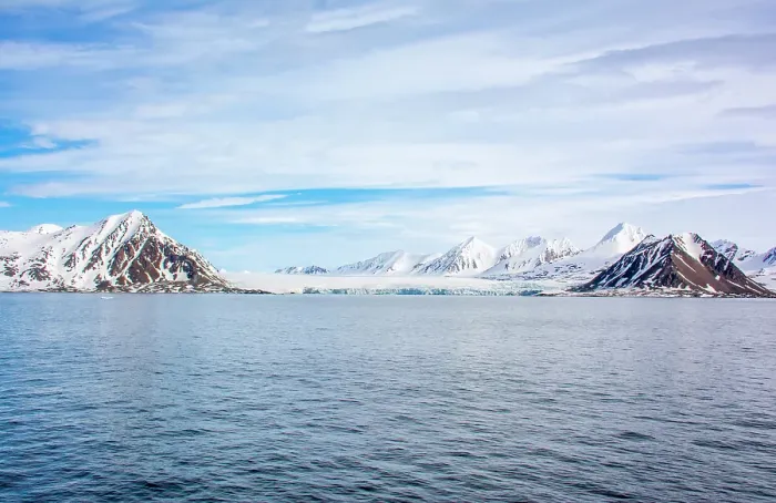 Framed Print : Arctic Ocean, Svalbard Islands, Norway. Wide angle landscape view of icy mountain island and glacier in the ocean water
