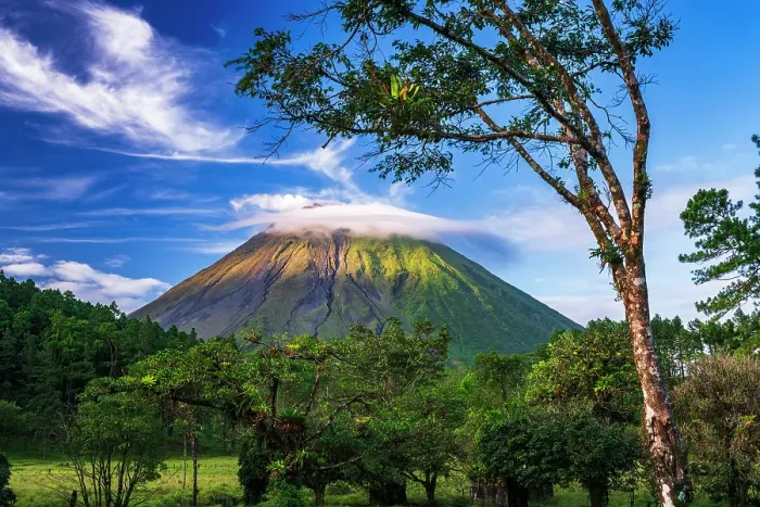 Framed Print : Arenal Volcano, Arenal Volcano National Park, Alajuela Province, Costa Rica Framed Print : Arenal Volcano, Arenal Volcano National Park, Alajuela Province, Costa Rica