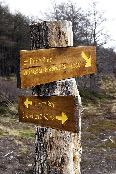 Argentina, Santa Cruz Province, Glaciers National Park. Signs on a hiking trail mark the way to Mt