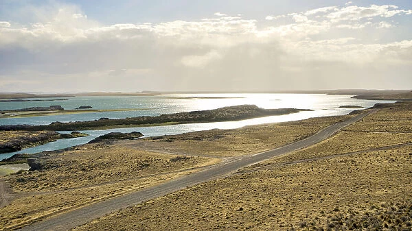 Argentina, Santa Cruz. Puerto Deseado, Deseado River estuary in low tide
