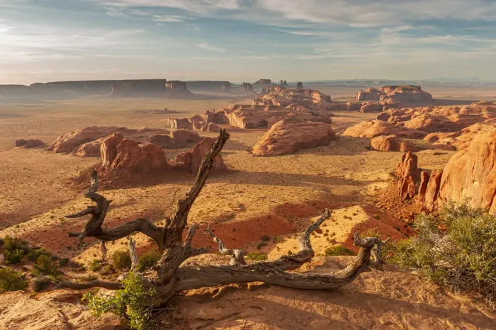 Framed Print : Arizona, Monument Valley, Hunts Mesa Framed Print : Arizona, Monument Valley, Hunts Mesa