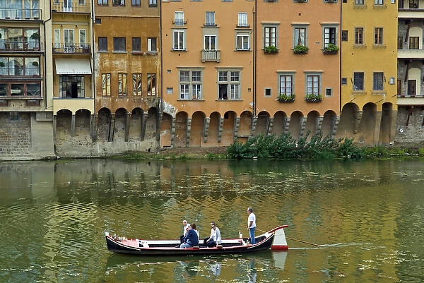 Arno River near Ponte Vecchio, Firenze, UNESCO WORLD Heritage Site, Tuscany, Italy