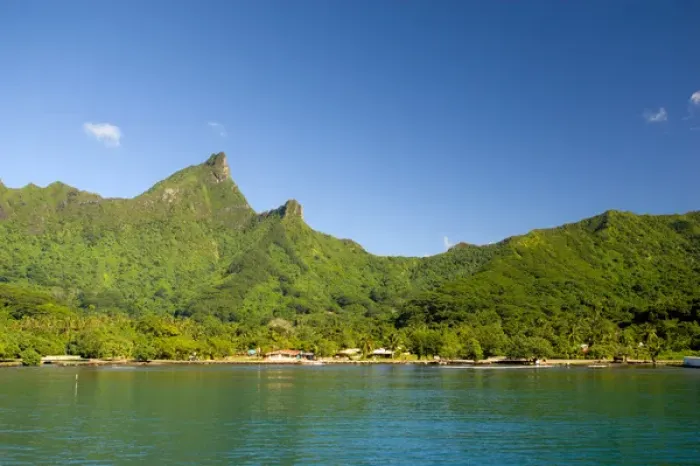 Framed Print : Arriving by ferry to Moorea, French Polynesia