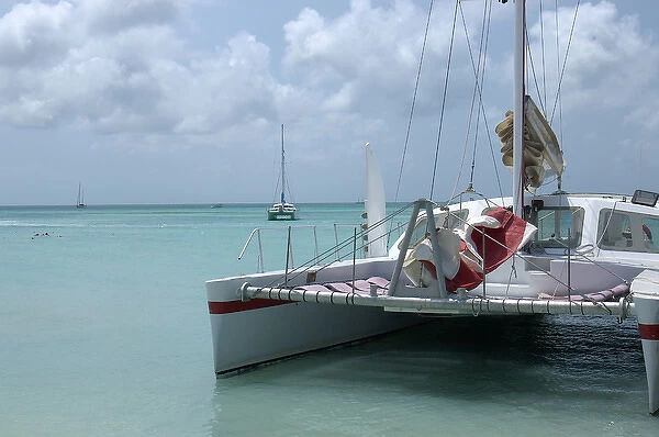 01. Aruba, Palm Beach, catamaran on beach