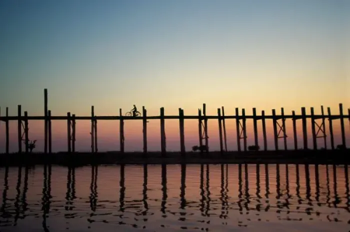 Framed Print : Asia, Burma (Myanmar) Silhouette of U Biens Bridge on Lake Taungthaman at sunset