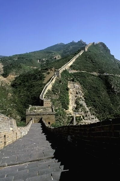 Asia, China, Beijing. Great Wall and Simatai Mountains