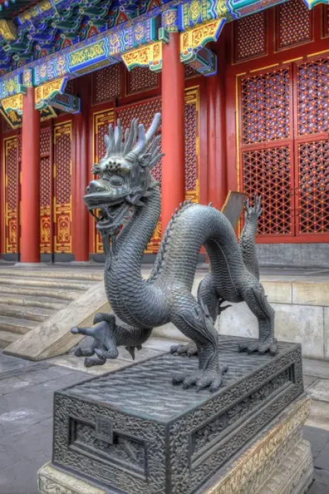 Framed Print : Asia; China; Beijing; Statue at enterance to Summer Palace