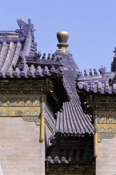 Asia, China, Beijing, Tiantan Park (Temple of Heaven). Ornate roofs are juxtaposed