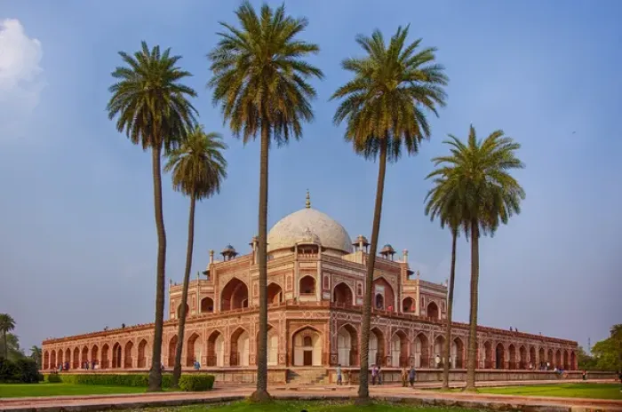 Framed Print : Asia. India. Exterior view of Humayuns Tomb in New Dehli Framed Print : Asia. India. Exterior view of Humayuns Tomb in New Dehli