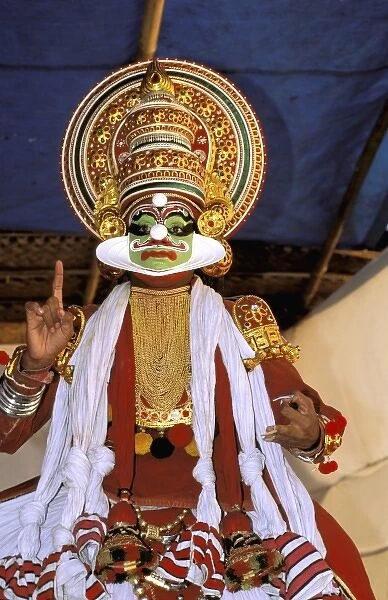 Asia, India, Kerala, Vininjam. Kathakali dancer