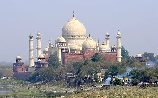 Asia, India, Uttar Pradesh, Agra. The Taj Mahal as seen from the Red Fort
