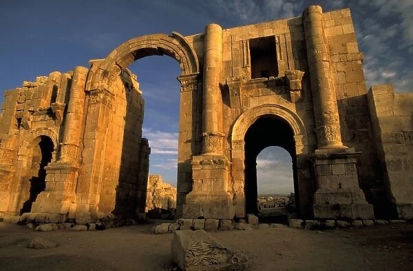 Asia, Jordan, Arch of Triumph, honoring Hadrian