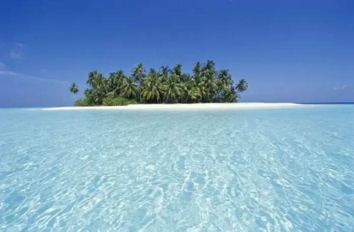 Framed Print : ASIA, Maldives, Ari Atoll, Uninhabited Tropical Island