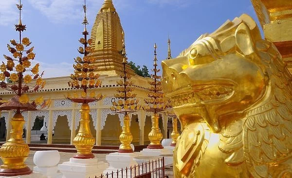 Asia, Myanmar (Burma), Bagan (Pagan). The Shwe Zigon Pagoda complex in Bagan