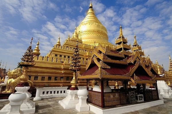 Asia, Myanmar (Burma), Bagan (Pagan). The Shwe Zigon Pagoda in Bagan