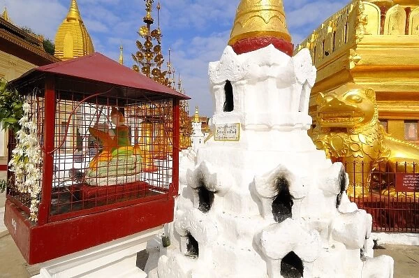 Asia, Myanmar (Burma), Bagan (Pagan). A small shrine at the Shwe Zigon Pagoda in Bagan