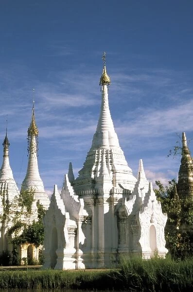 Asia, Myanmar, Inle Lake. Pagoda