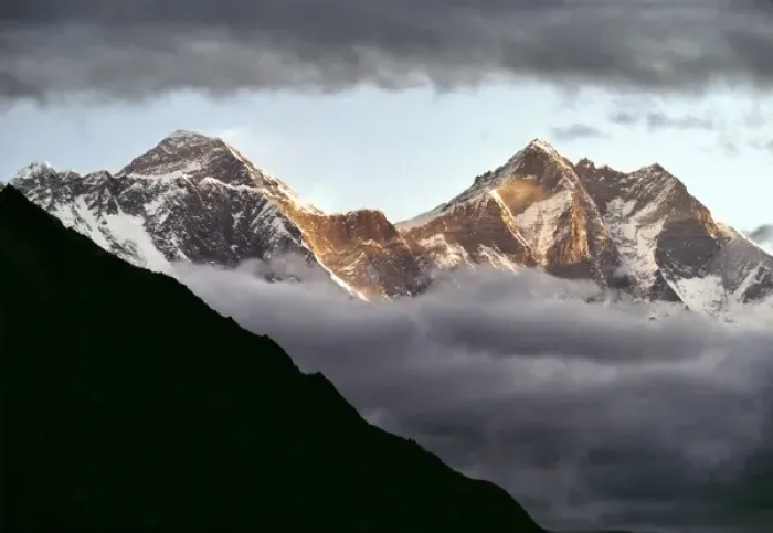 Framed Print : Asia, Nepal, Sagarmatha NP. Daybreak greets Mt. Everest, along with Lotse and Nuptse Framed Print : Asia, Nepal, Sagarmatha NP. Daybreak greets Mt. Everest, along with Lotse and Nuptse