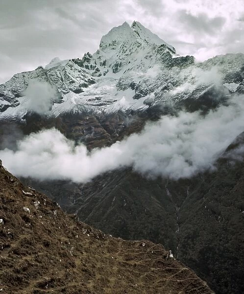 Asia, Nepal, Sagarmatha NP. Snow covers Tamserku Peak in Sagarmatha National Park